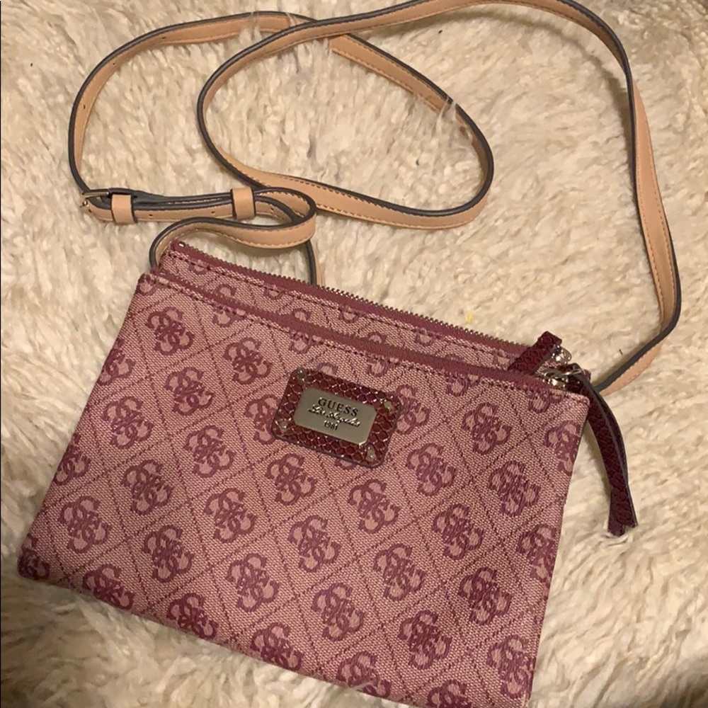 Brand new Guess purse